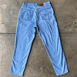 Vintage Levis jeans 90s 1994 signature 545 copper tab loose fit. made in usa.